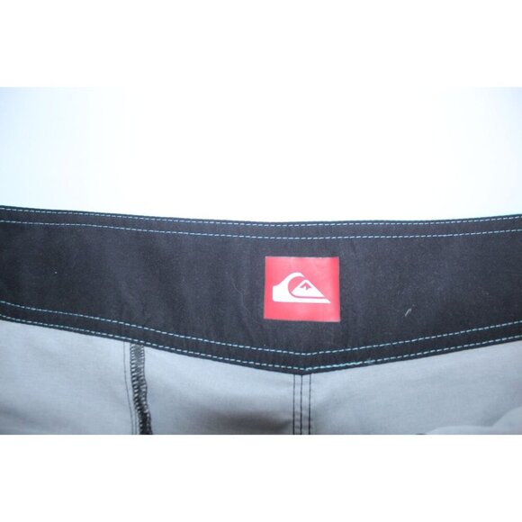 Quick Silver Swim Shorts Men's 38 Gray Blue Scotch Guard Pockets Swimwear Beach - Picture 9 of 12